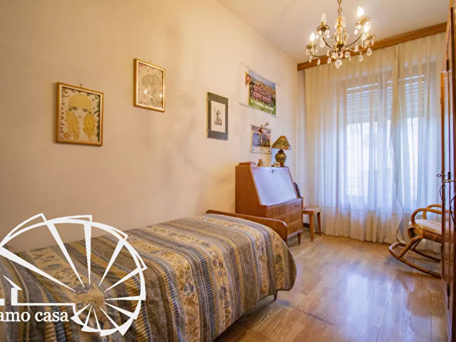 Immagine 15 di Casa indipendente in vendita  a Prato