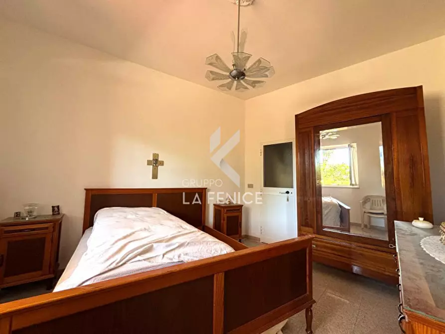 Immagine 25 di Rustico / casale in vendita  in Strada Difesa a Martina Franca