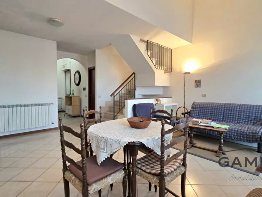 Immagine 2 di Appartamento in vendita  a Sesto Fiorentino