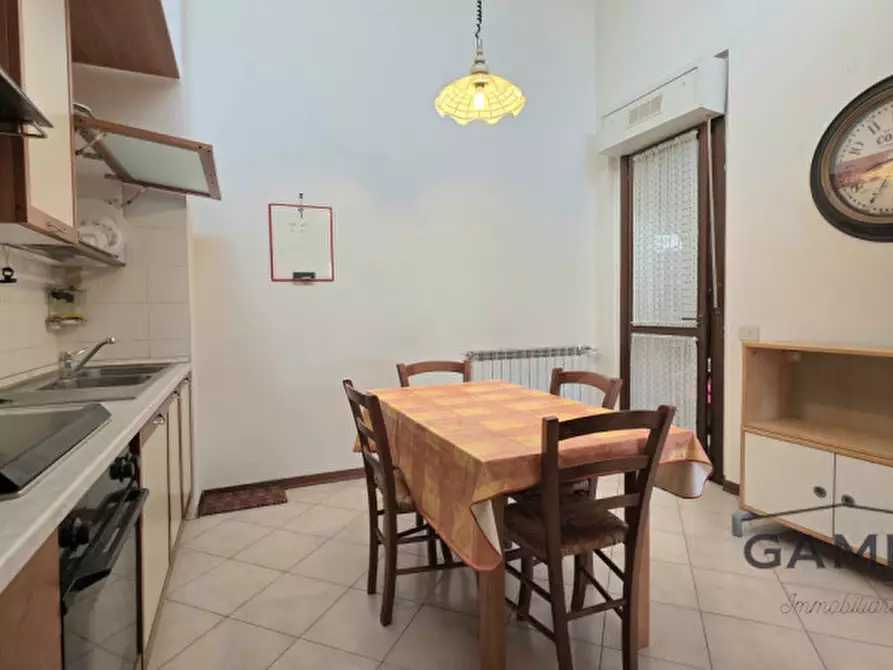 Immagine 10 di Appartamento in vendita  a Sesto Fiorentino