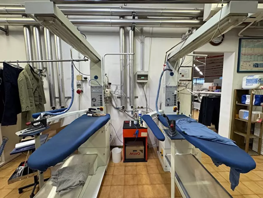 Immagine 18 di Attività commerciale in vendita  in via Roma a Torre Di Mosto