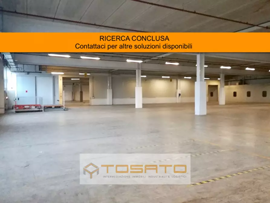Immagine 1 di Capannone industriale in affitto  a Isola Rizza
