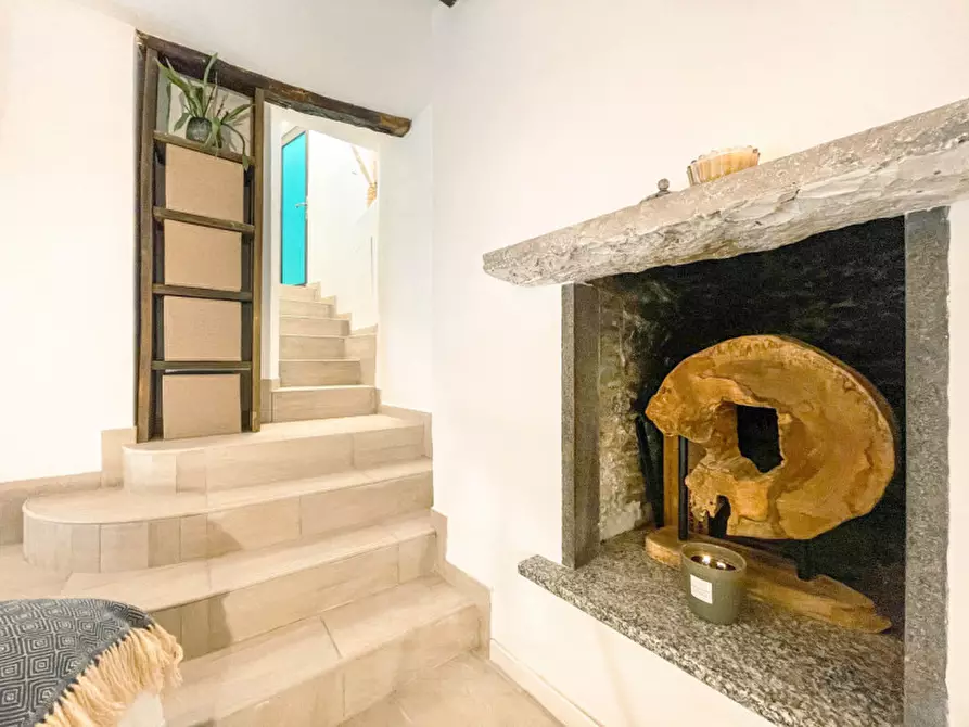 Immagine 11 di Villetta a schiera in vendita  in Via dell'Assunta 2 a Stresa