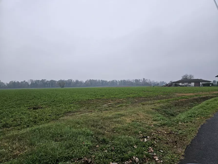 Immagine 22 di Terreno in vendita  in Via C. B Cavour n. 79 Este a Padova