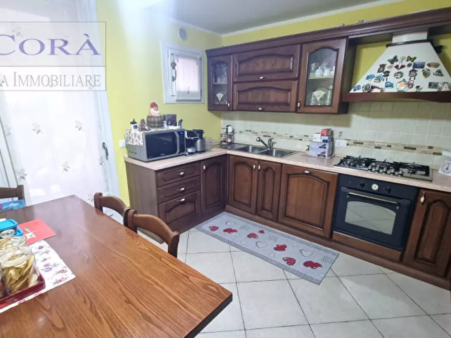 Immagine 4 di Casa quadrifamiliare in vendita  a Teolo