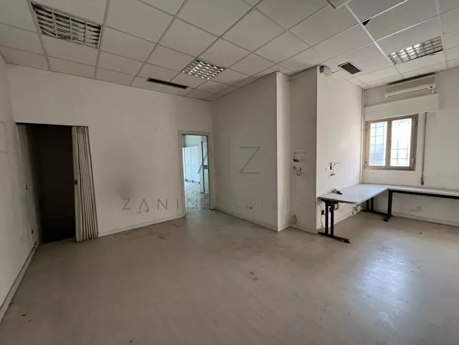 Immagine 8 di Negozio in vendita  in Borgo Treviso a Castelfranco Veneto