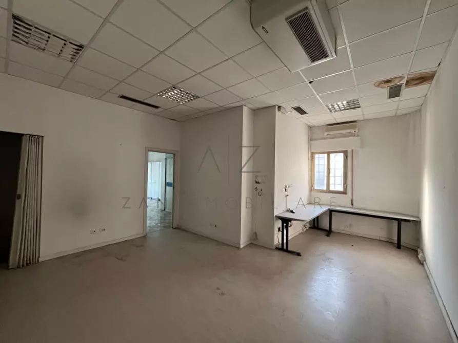 Immagine 9 di Negozio in vendita  in Borgo Treviso a Castelfranco Veneto