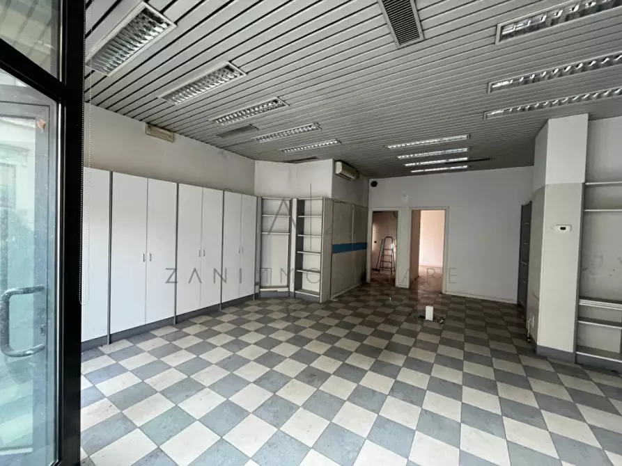 Immagine 11 di Negozio in vendita  in Borgo Treviso a Castelfranco Veneto