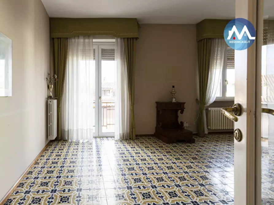 Immagine 4 di Appartamento in vendita  in via aleardi a Pesaro