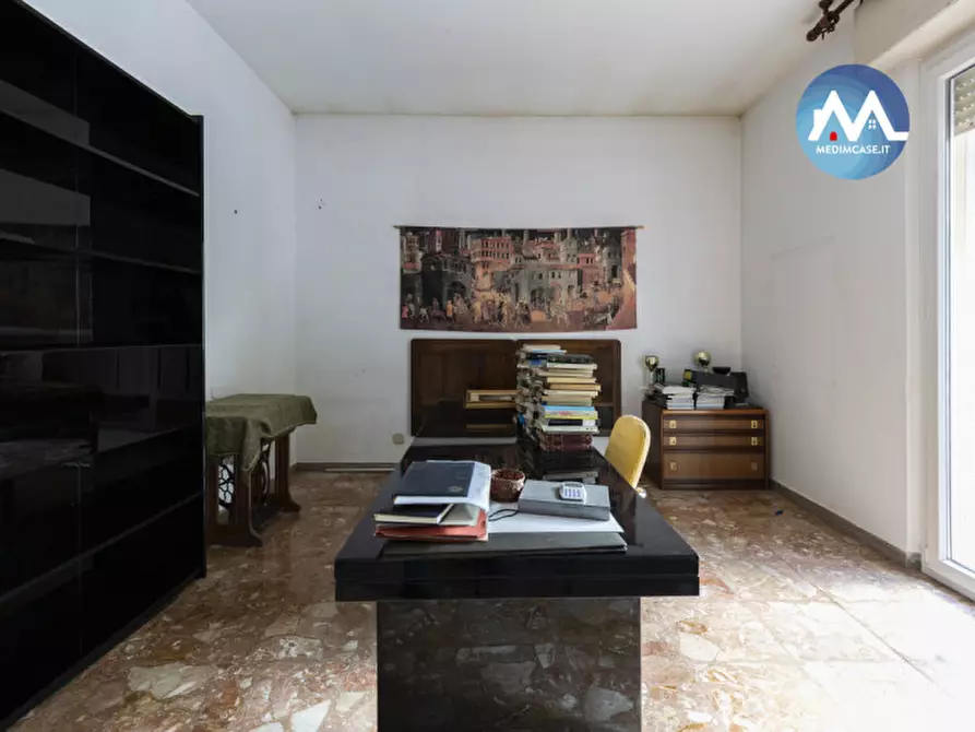 Immagine 11 di Appartamento in vendita  in via aleardi a Pesaro