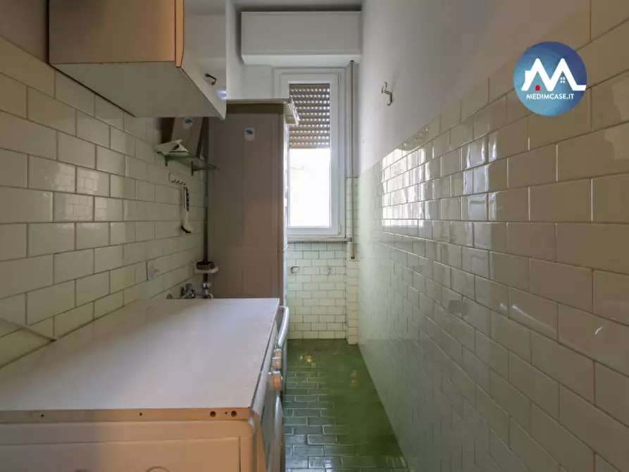 Immagine 16 di Appartamento in vendita  in via aleardi a Pesaro