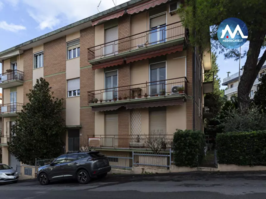 Immagine 18 di Appartamento in vendita  in via aleardi a Pesaro