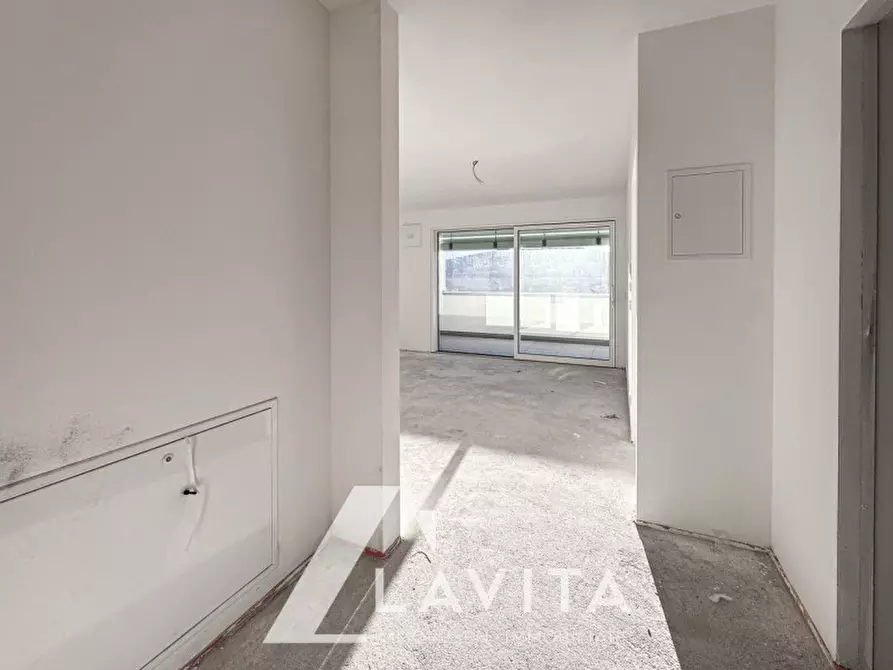 Immagine 2 di Appartamento in vendita  in via delle querce a Montagna .Montan.