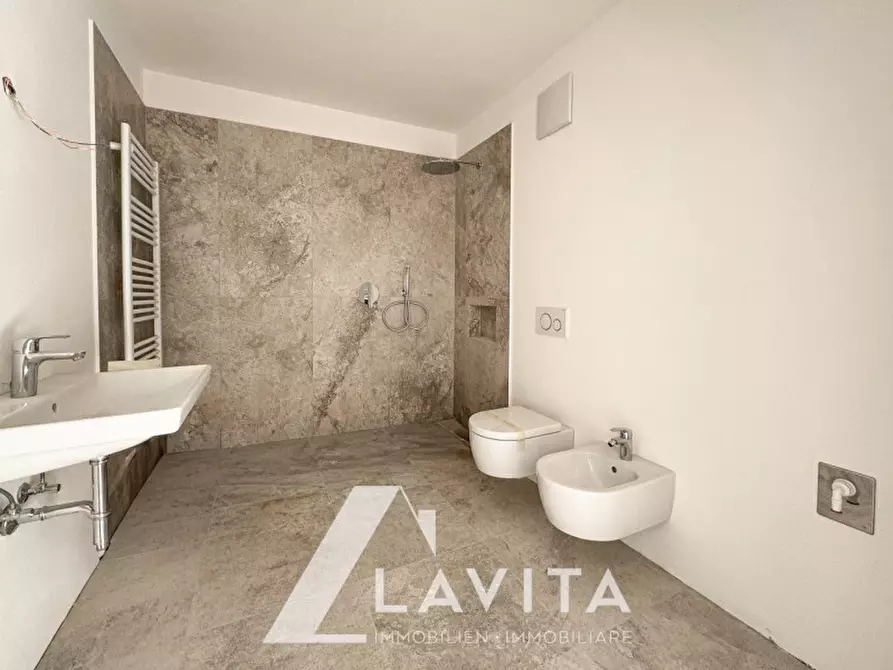 Immagine 8 di Appartamento in vendita  in via delle querce a Montagna .Montan.