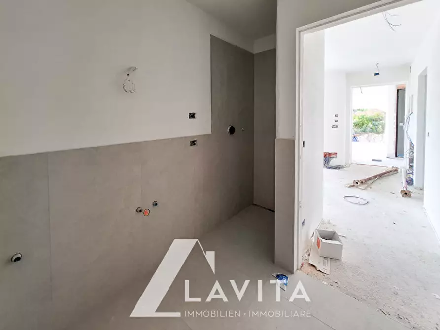 Immagine 10 di Appartamento in vendita  in via delle querce a Montagna .Montan.