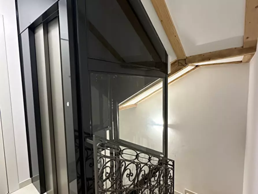 Immagine 12 di Appartamento in vendita  a Thiene