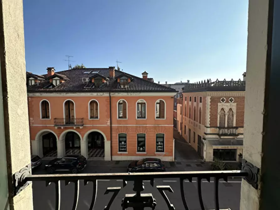 Immagine 14 di Appartamento in vendita  a Thiene