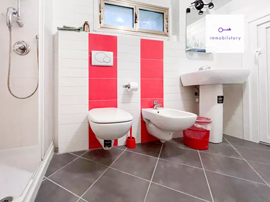 Immagine 18 di Magazzino in affitto  a Solesino