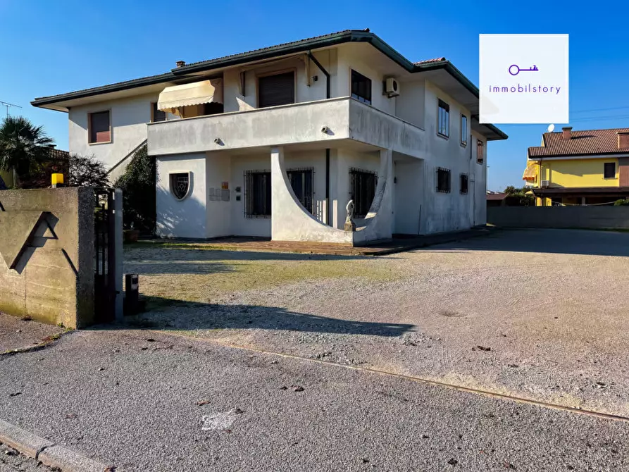 Immagine 22 di Magazzino in affitto  a Solesino