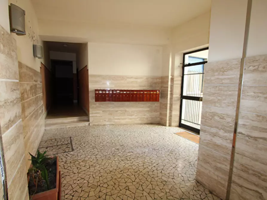 Immagine 2 di Appartamento in vendita  in via Lanzetta 6 a Messina