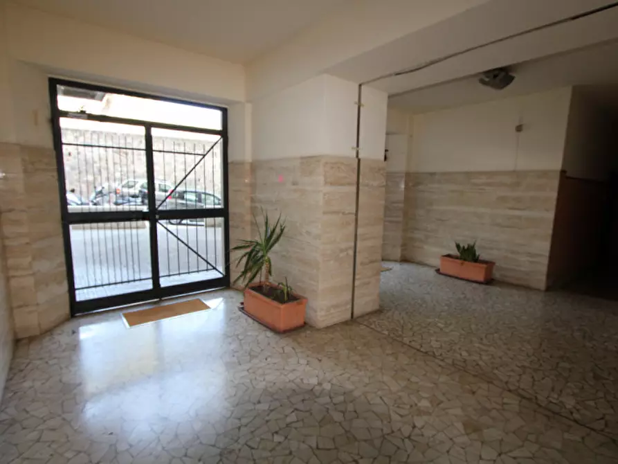 Immagine 10 di Appartamento in vendita  in via Lanzetta 6 a Messina