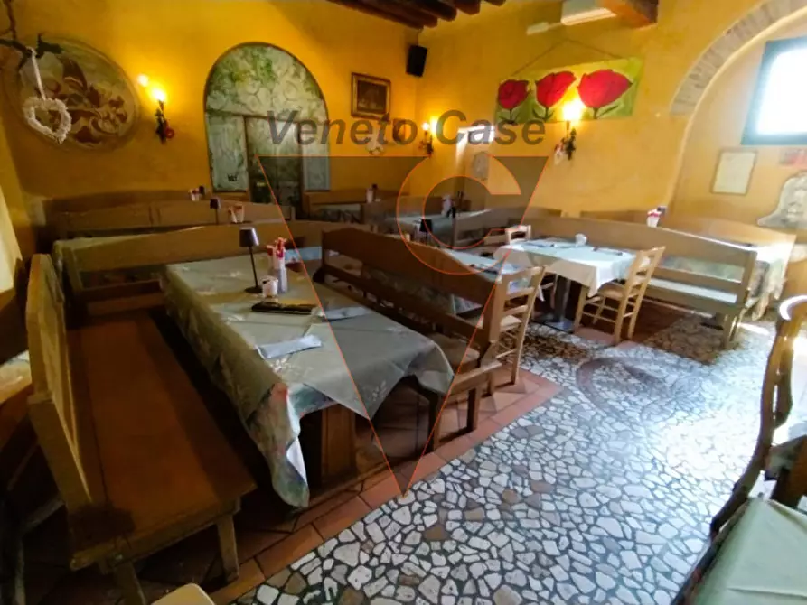 Immagine 3 di Attività commerciale in vendita  in Via molini este a Este