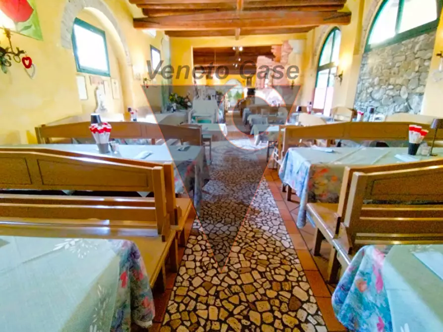 Immagine 4 di Attività commerciale in vendita  in Via molini este a Este