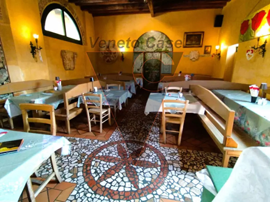 Immagine 5 di Attività commerciale in vendita  in Via Borgofuro, 4 a Este