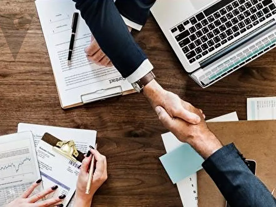 Immagine 13 di Attività commerciale in vendita  in Via molini este a Este