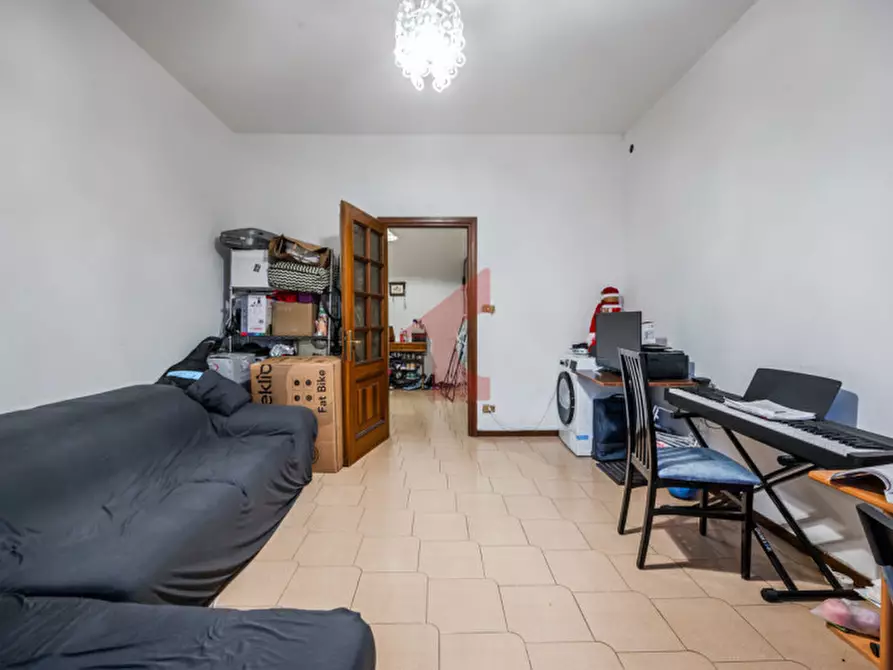 Immagine 6 di Appartamento in vendita  in Via erba edoari 2 a Parma