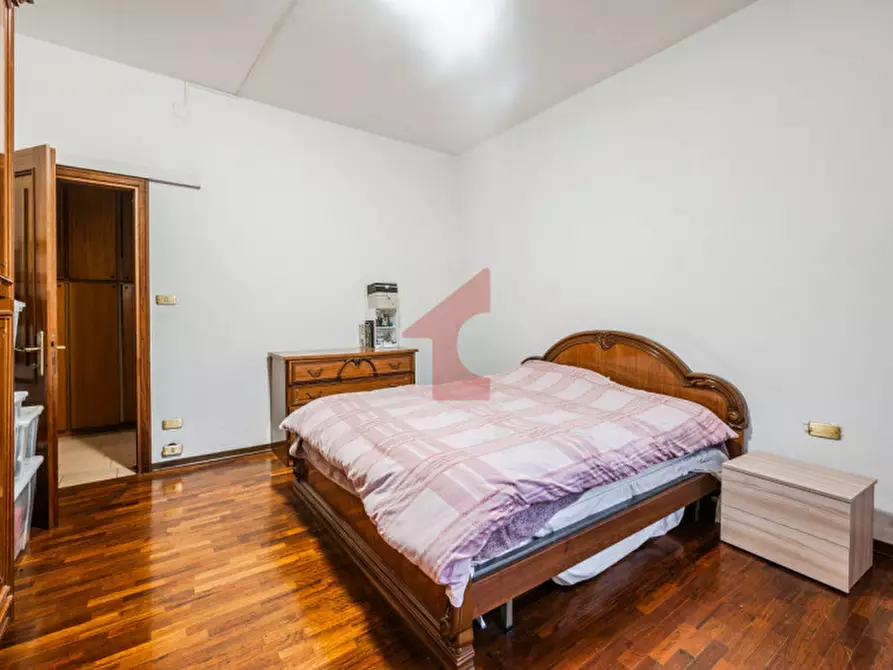 Immagine 18 di Appartamento in vendita  in Via erba edoari 2 a Parma