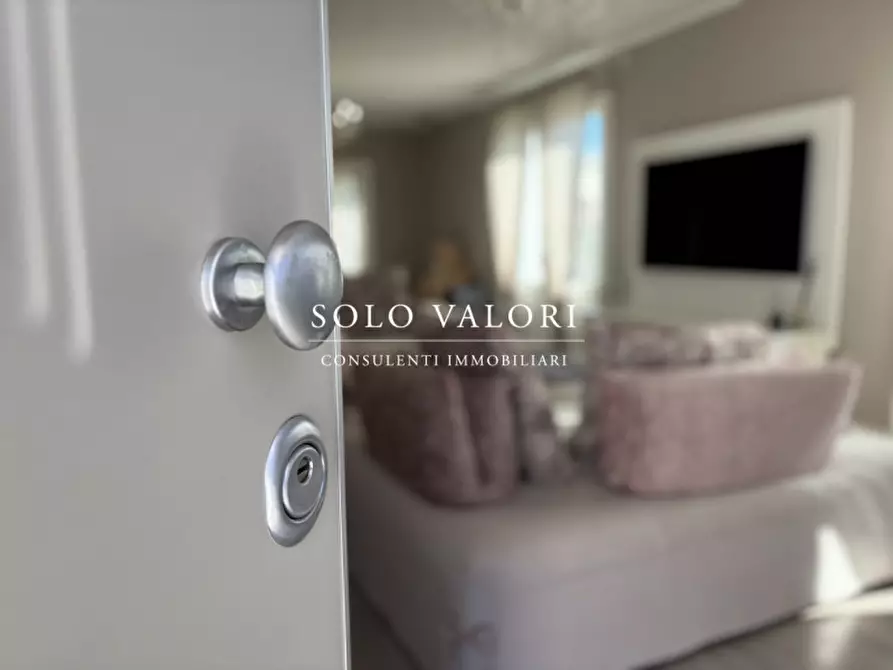 Immagine 4 di Villa in vendita  a Castelfranco Veneto