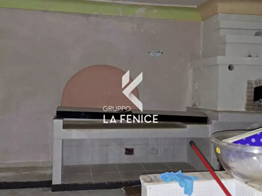 Immagine 20 di Attività commerciale in vendita  in viale Toledo a Fasano