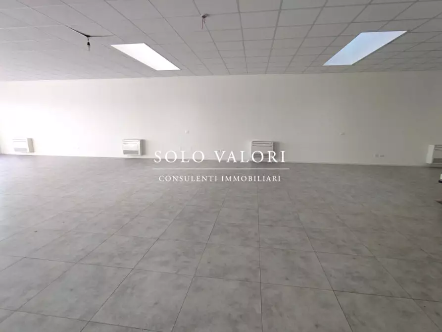 Immagine 2 di Ufficio in affitto  a Castelfranco Veneto