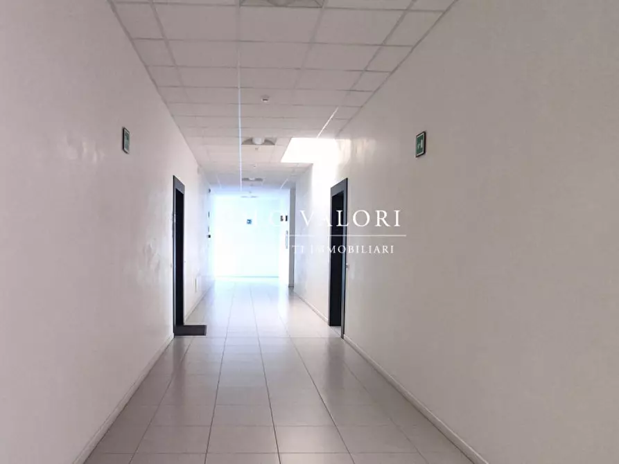 Immagine 3 di Ufficio in affitto  a Castelfranco Veneto