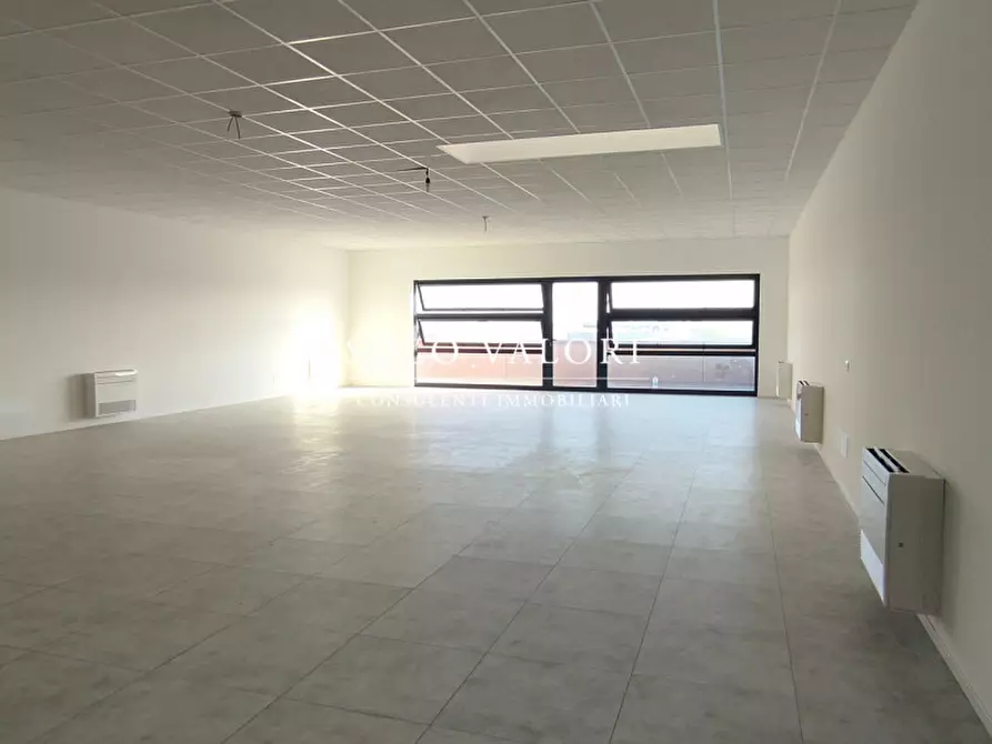 Immagine 4 di Ufficio in affitto  a Castelfranco Veneto
