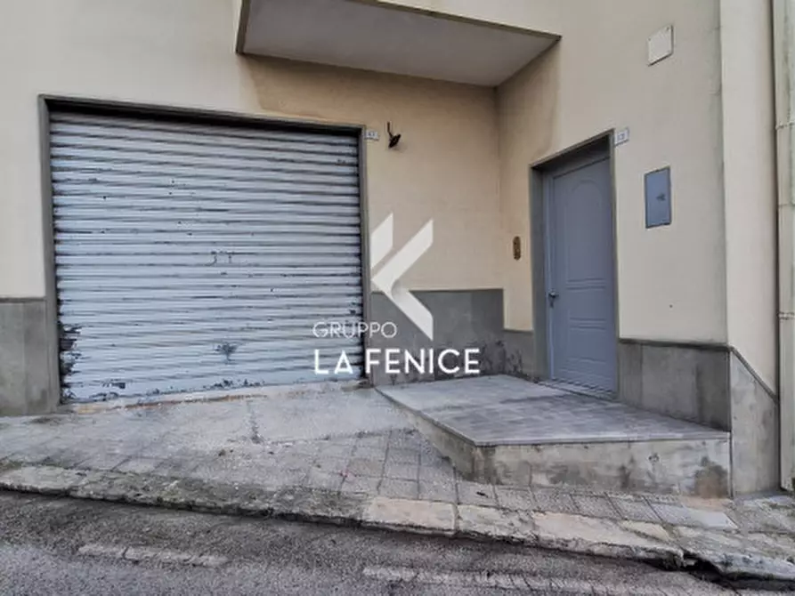 Immagine 5 di Appartamento in vendita  in via Serra a Locorotondo