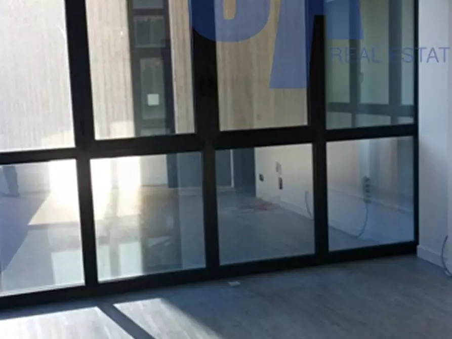 Immagine 2 di Ufficio in affitto  in VIA SILE a Milano