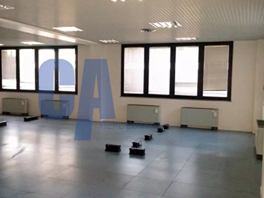 Immagine 20 di Ufficio in affitto  in VIA SILE a Milano