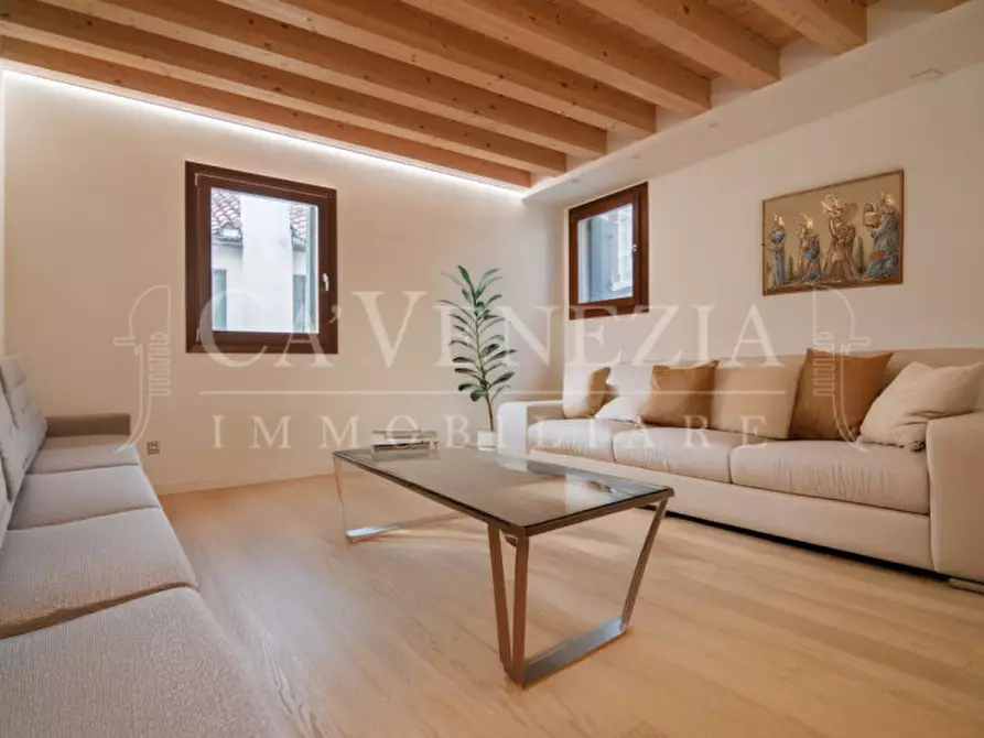 Immagine 3 di Casa indipendente in vendita  a Venezia