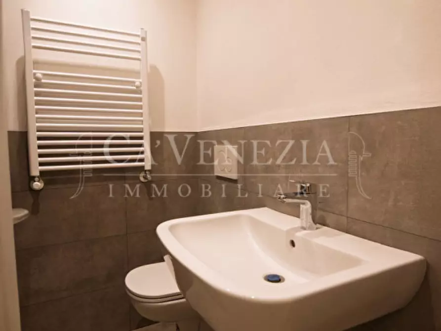 Immagine 32 di Casa indipendente in vendita  a Venezia