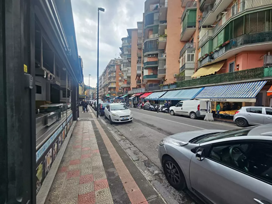 Immagine 3 di Attività commerciale in affitto  in Viale Cavalleggeri a Napoli