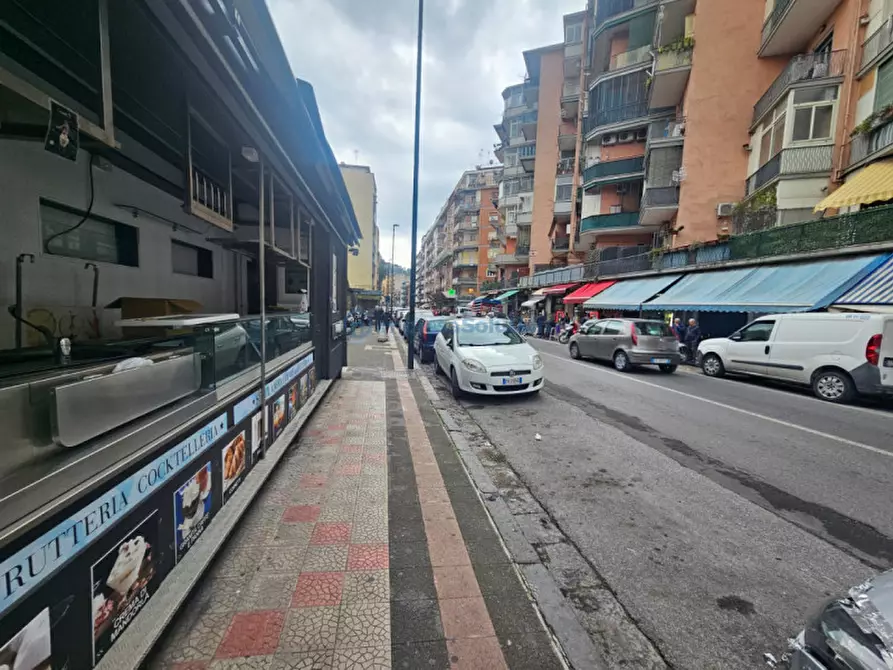 Immagine 13 di Attività commerciale in affitto  in Viale Cavalleggeri a Napoli