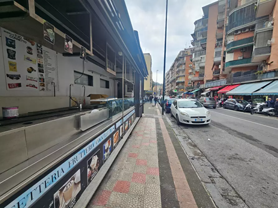 Immagine 14 di Attività commerciale in affitto  in Viale Cavalleggeri a Napoli
