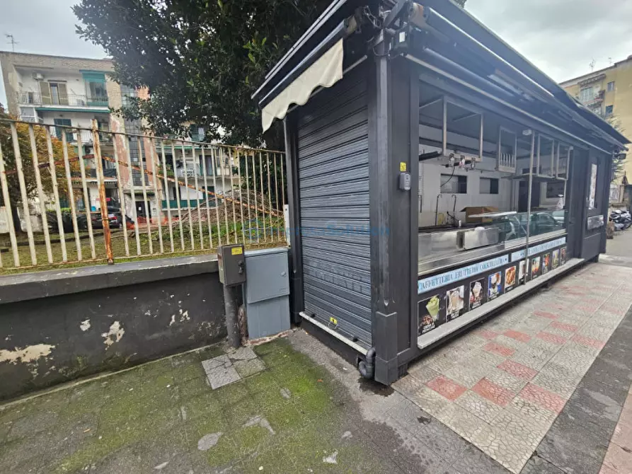 Immagine 23 di Attività commerciale in affitto  in Viale Cavalleggeri a Napoli