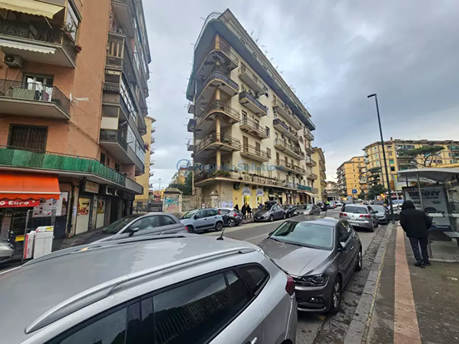 Immagine 24 di Attività commerciale in affitto  in Viale Cavalleggeri a Napoli
