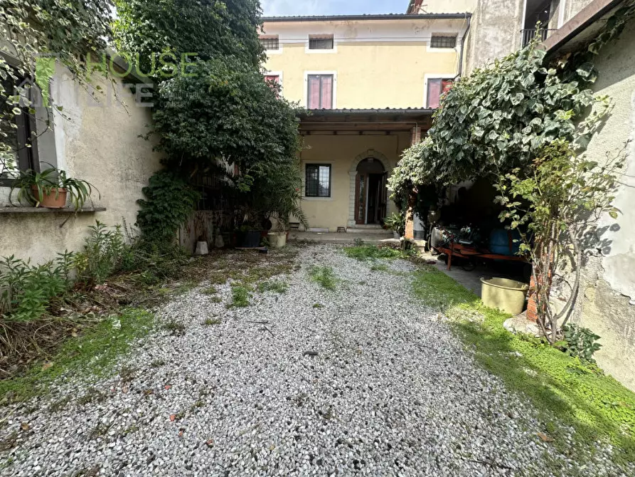 Immagine 14 di Villetta a schiera in vendita  in VIA TURRA a Colceresa