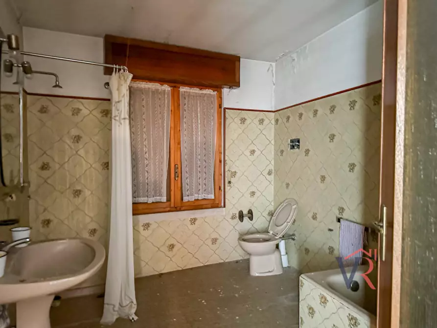 Immagine 19 di Rustico / casale in vendita  in Via Chiesa a Longhena