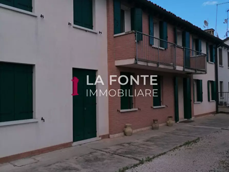 Immagine 2 di Rustico / casale in vendita  a Vigonovo