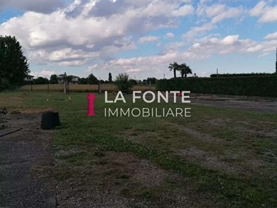 Immagine 21 di Rustico / casale in vendita  a Vigonovo